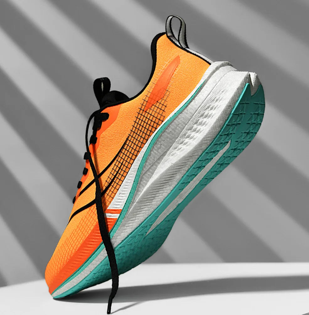 Low MOQ Custom Men Casual Sports Shoes Ultra Lightweight Blank Mesh Breathable Women Fashion Running Shoes Walking Sneakers