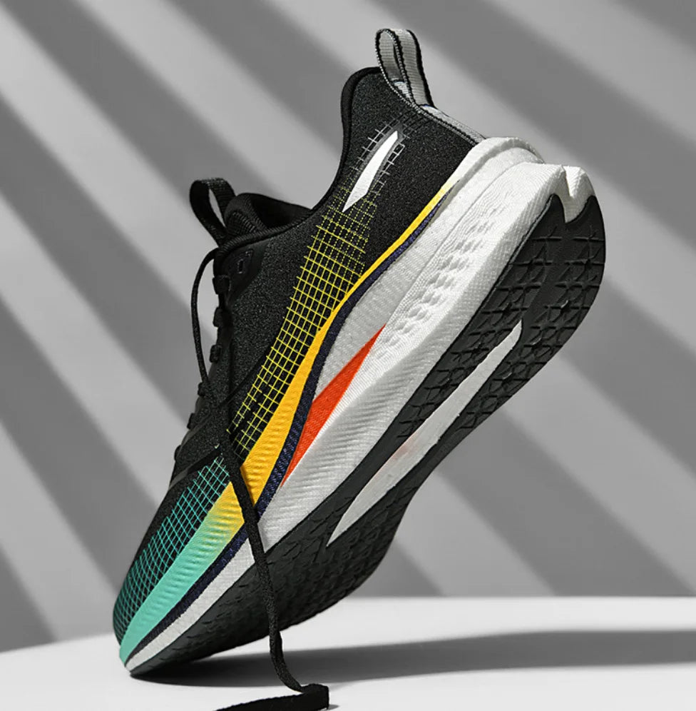 Low MOQ Custom Men Casual Sports Shoes Ultra Lightweight Blank Mesh Breathable Women Fashion Running Shoes Walking Sneakers