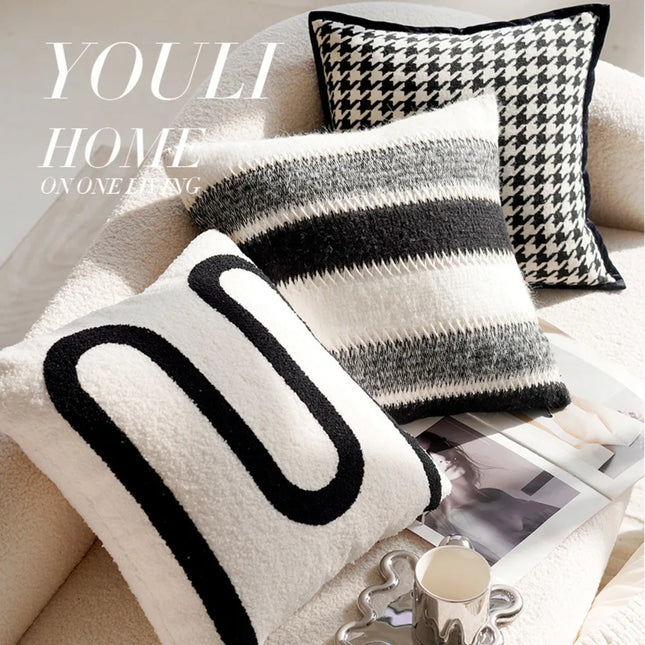 Luxury Nordic Pillow Covers Soft Fabric Modern Minimalist Design For Bed Living Room Decor Light Home Textile Accessories Clean