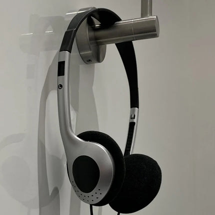 1pcs Retro Classic Headset Music Mp3 Walkman Retro Feelings Portable Wired Small Headphones Sports Fashion Photo Props